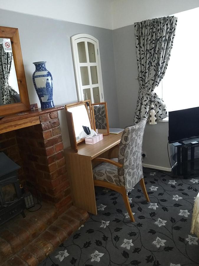 Wyngate Guest House Great Meols Exterior foto